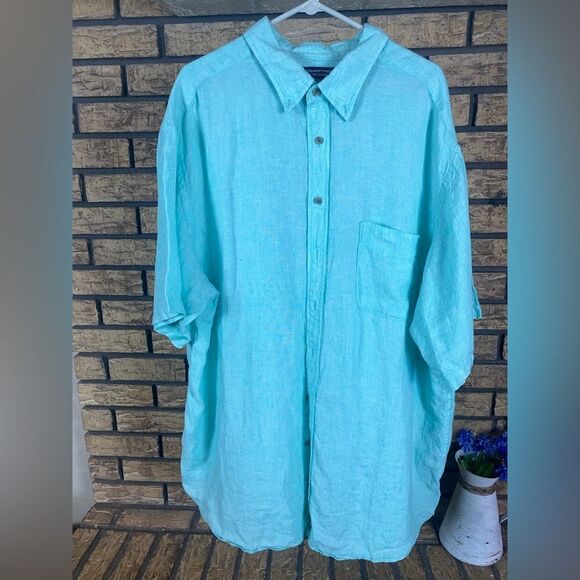 Two Roundtree & York linen button ups - Picture 8 of 8